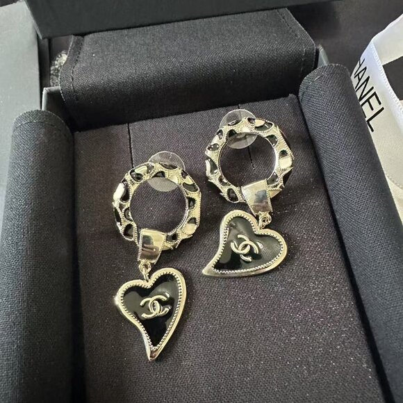 Chanel Pearl Black Earrings